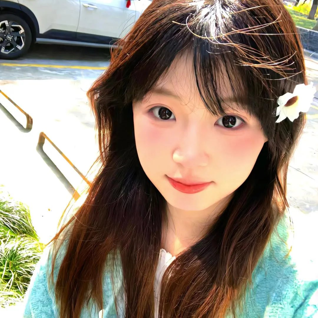 她和她的她